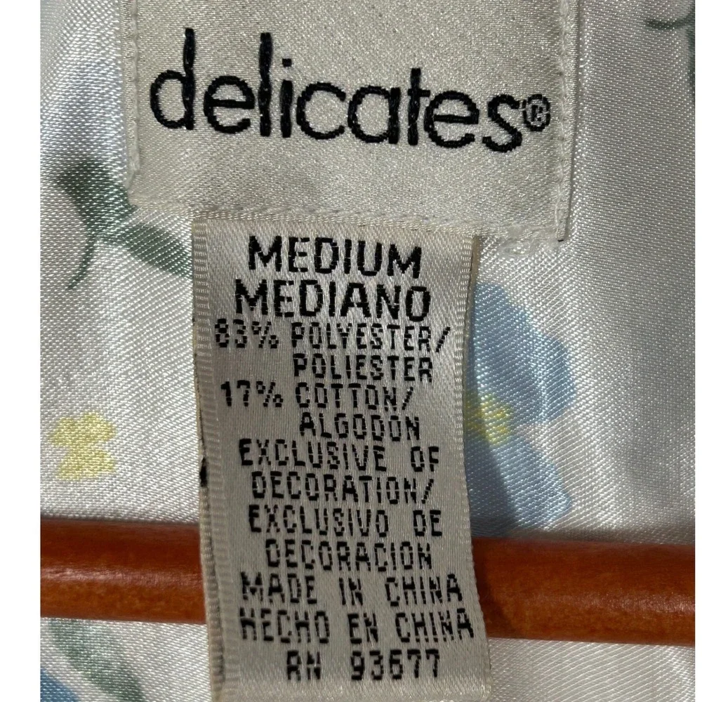 Delicates Satiny Grannycore Long Sleeve Nightgown White w/Blue Flower Size Med